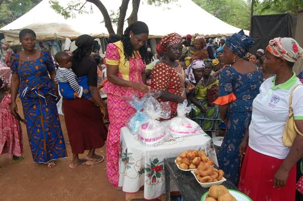 2,000 widows get economic empowerment in Abuja